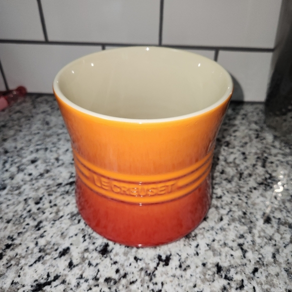 Le Creuset 2.3l Signature Utensil Crock - Flame - Picture 1 of 4